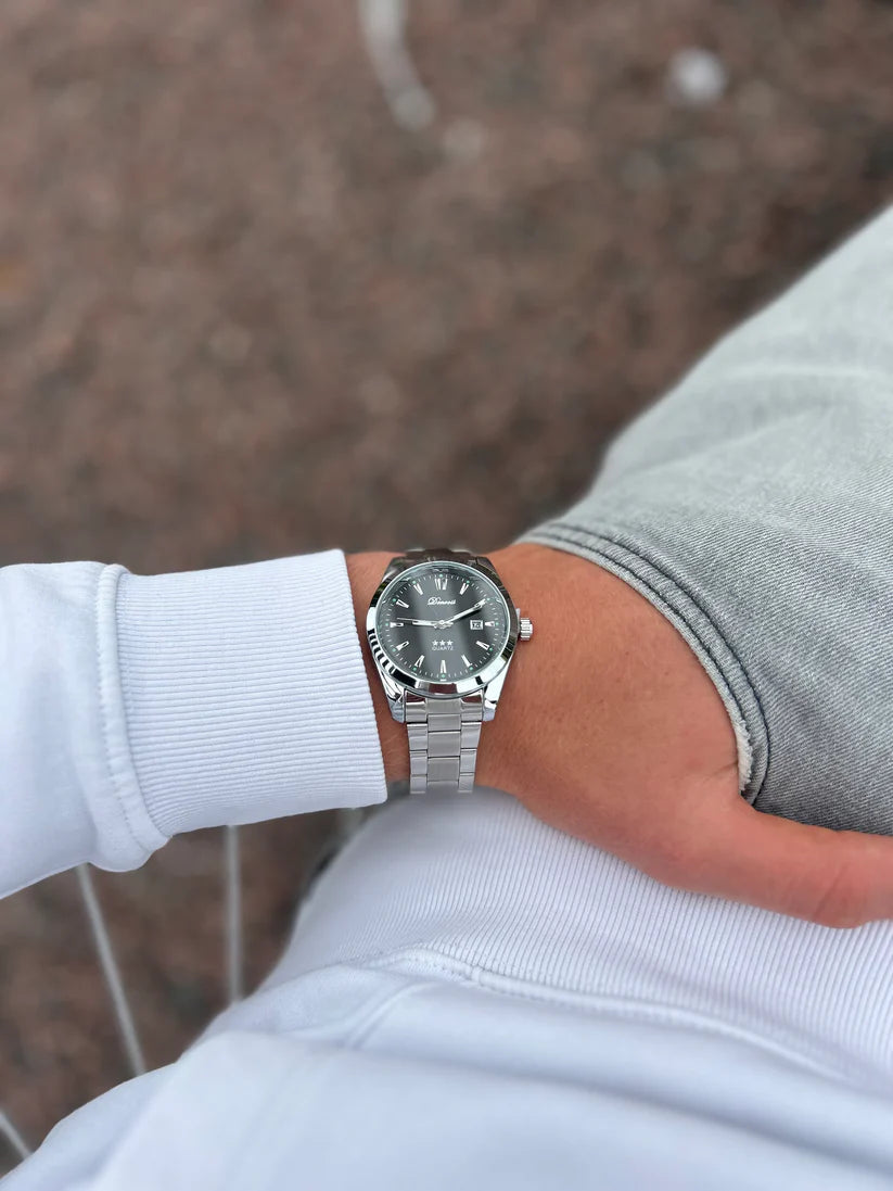 ChronoSteel – Herenhorloge van roestvrij staal met datumweergave